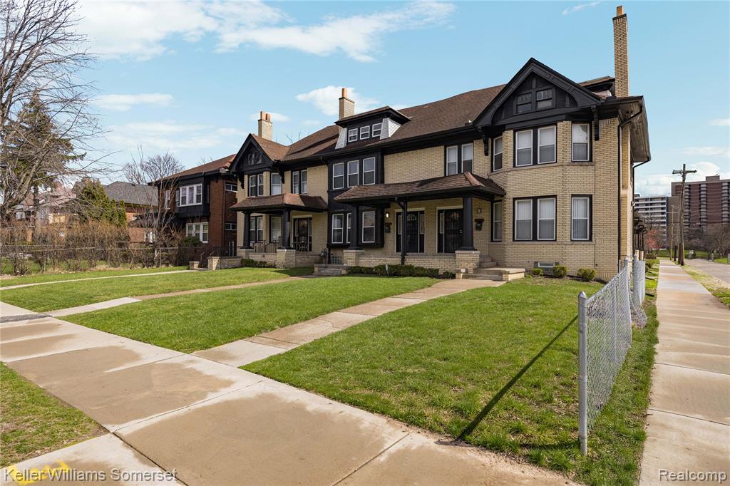 1197 VIRGINIA PARK Street, Detroit, MI 48202 — Photo 4