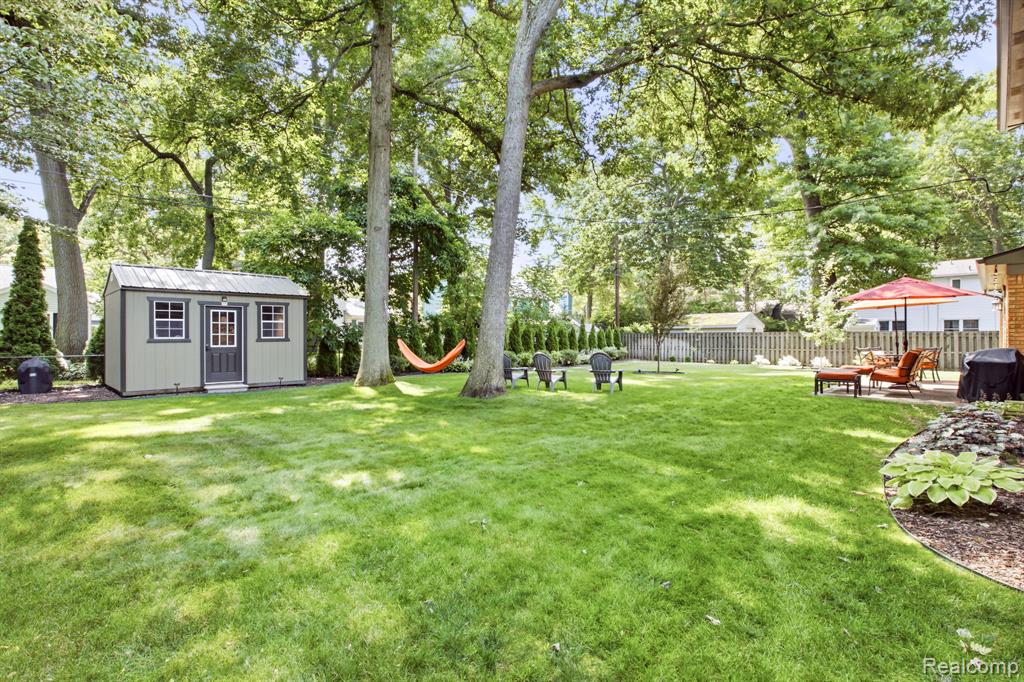 3034 Monticello Drive, Port Huron, MI 48060 — Photo 5