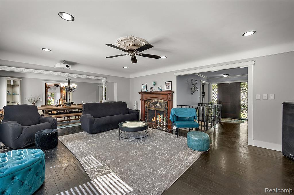 6491 HILLS Drive, Bloomfield Hills, MI 48301 — Photo 4