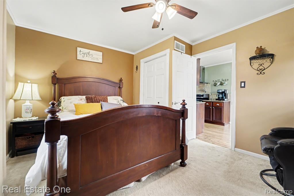 30453 Sheridan Street, Garden City, MI — Photo 12