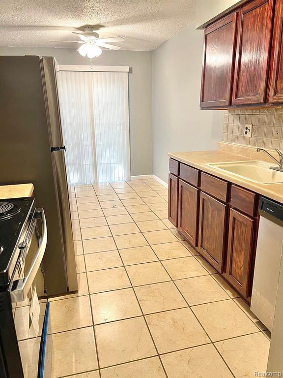 39554 OLD DOMINION Drive, Clinton Twp, MI 48038 — Photo 6