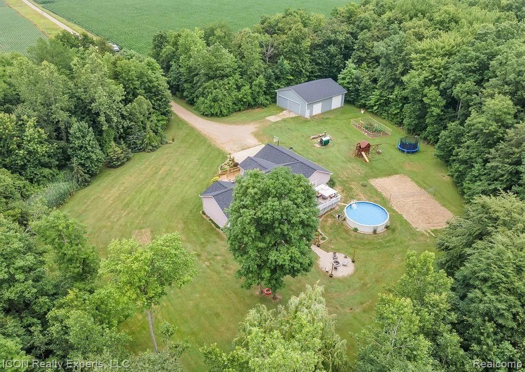 5856 PECK Road, Brown, MI 48416 — Photo 10