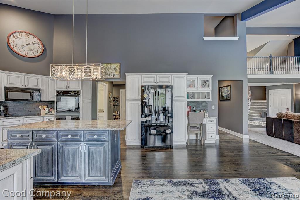 55195 WHITNEY Drive, Shelby Twp, MI 48315 — Photo 19