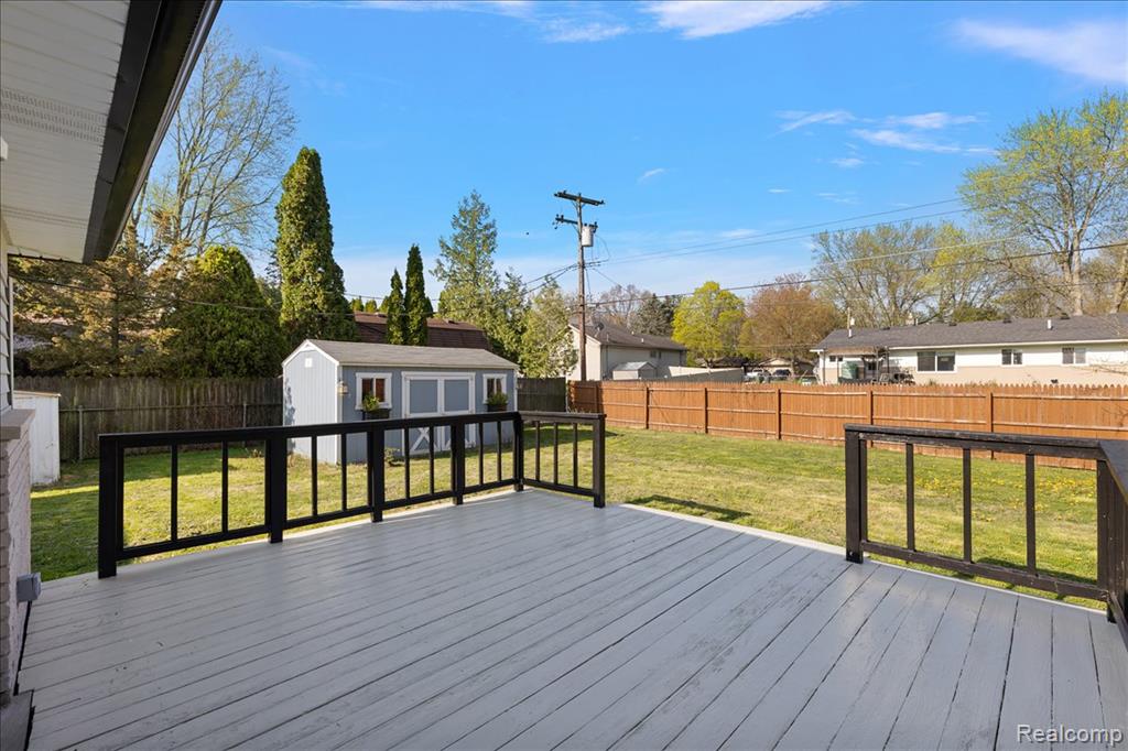 47349 Nita Drive, Utica, MI 48317 — Photo 31