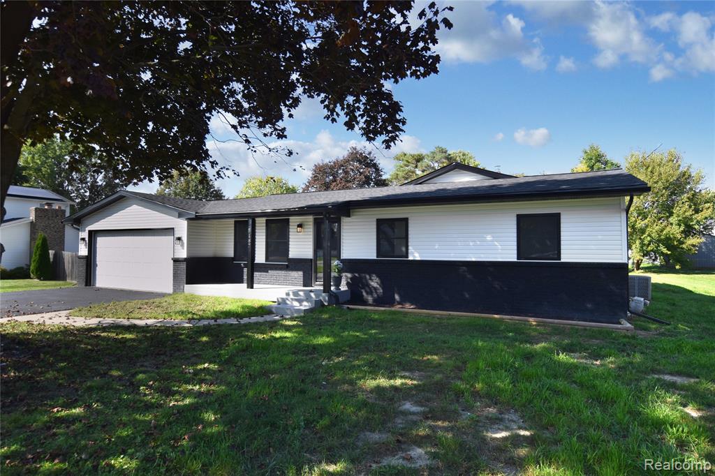 5187 Lippincott Boulevard, Burton, MI 48519 — front exterior