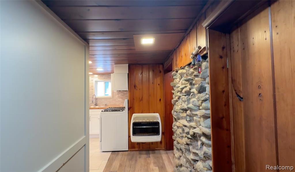 5089 Cottage Dr SE Drive SE, Kalkaska, MI 49646 — Photo 22