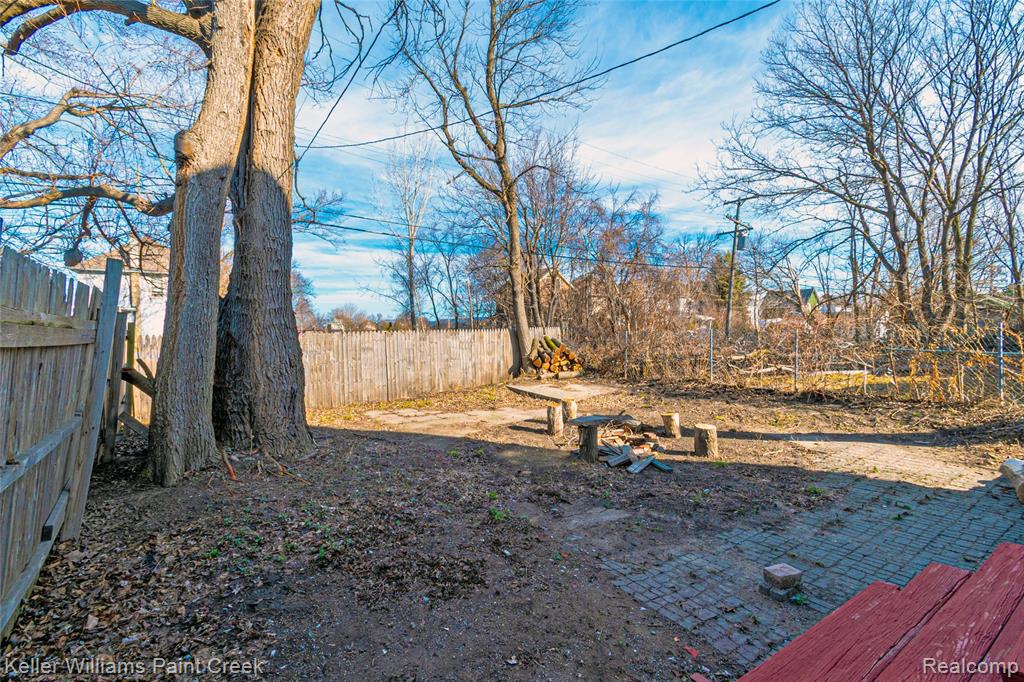 215 Winona Street, Highland Park, MI 48203 — Photo 41