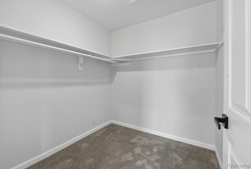 37235 Jefferson Avenue, Harrison Township, MI — Photo 35