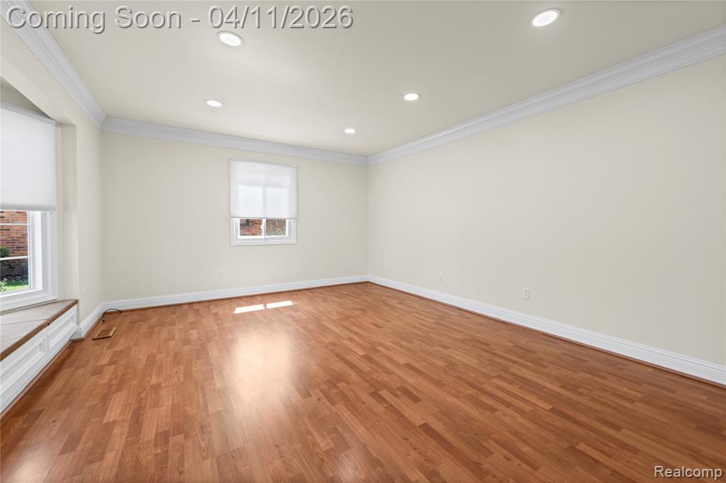 5325 Allison Drive, Troy, MI 48085 — Photo 8