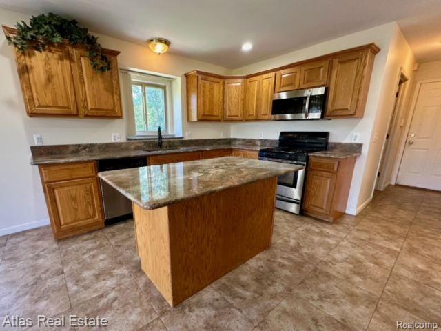 7271 YOUNESS Drive, Grand Blanc, MI 48439 — Photo 31