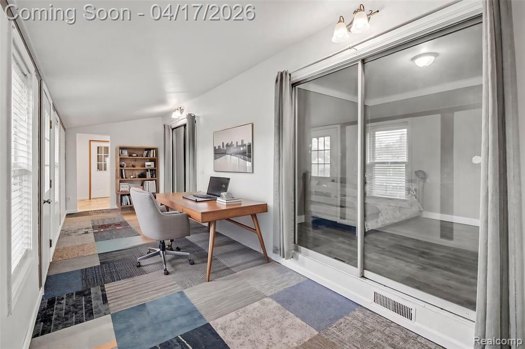 1612 Connecticut Street, Wolverine Lake, MI 48390 — Photo 11
