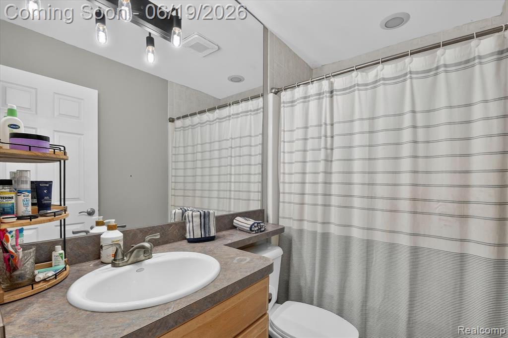 7040 McGuire Road, Fenton, MI 48430 — Photo 23
