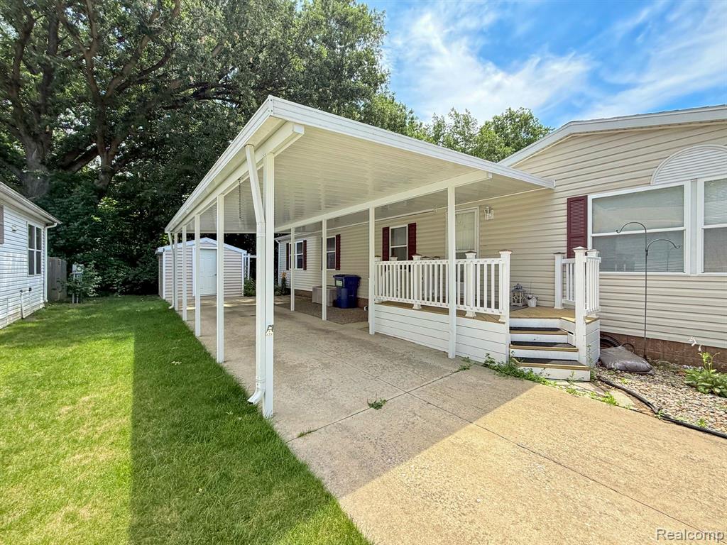 416 Raisin River Drive, Adrian, MI 49221 — Photo 32