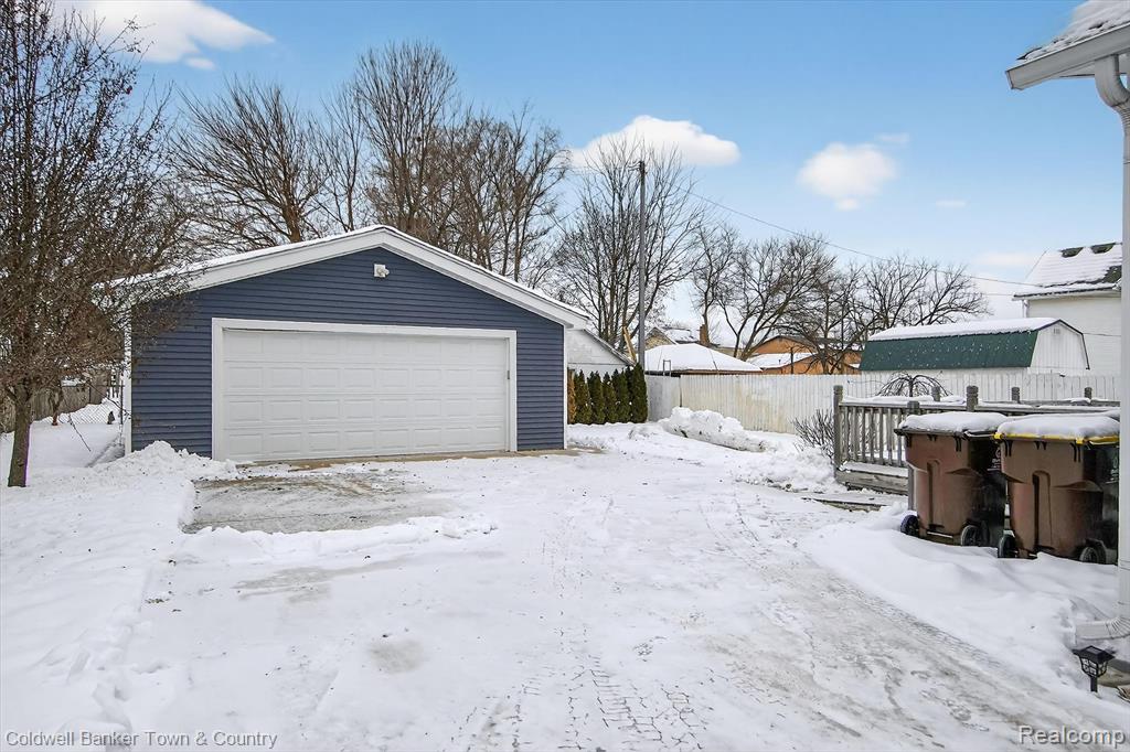 415 Putnam Street, Pinckney, MI 48169 — Photo 24