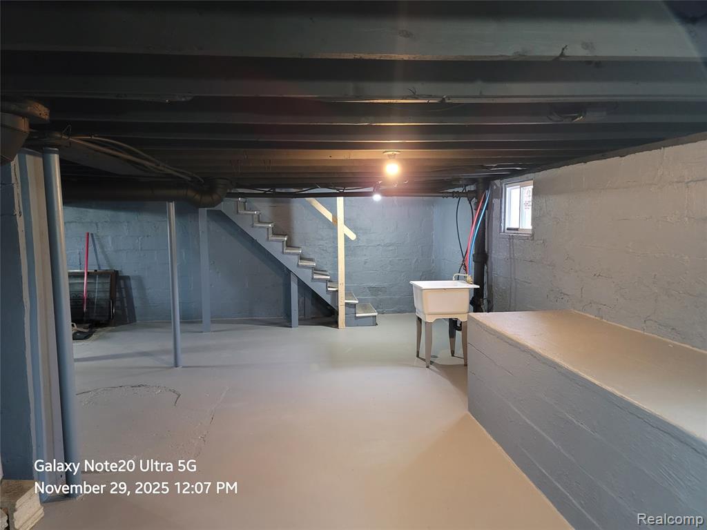 630 E Dartmouth Street, Flint, MI 48505 — Photo 32