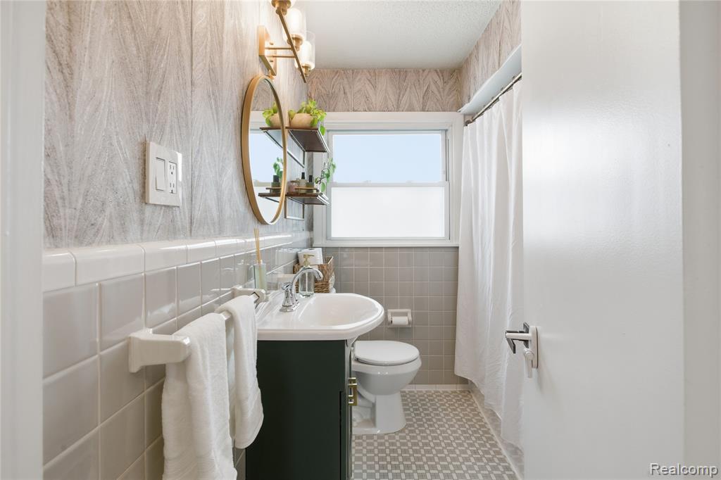 615 N Connecticut Avenue, Royal Oak, MI 48067 — Photo 24