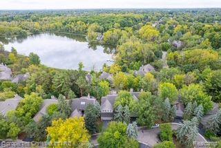 4845 CLIFFSIDE Drive, West Bloomfield, MI 48323 — Photo 59