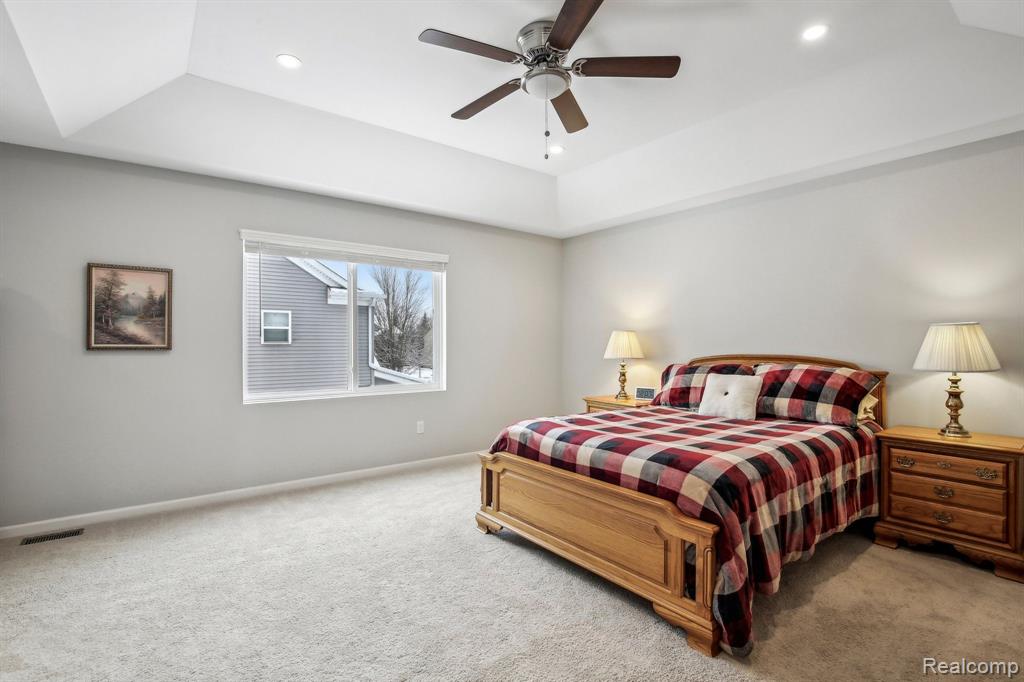 945 RIVER ROCK Drive, Holly, MI 48442 — Photo 16