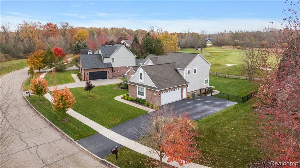 5839 Westwood Drive, Grand Blanc, MI 48439 — Photo 71