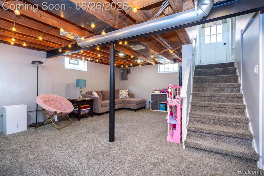 9290 Niver Avenue, Allen Park, MI 48101 — Photo 30
