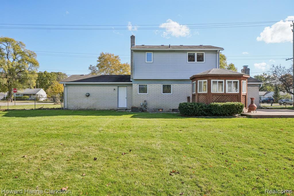 149 N Williams Lake Road, White Lake, MI — Photo 18