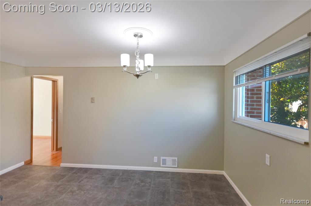 8565 Dale, Center Line, MI 48015 — Photo 13
