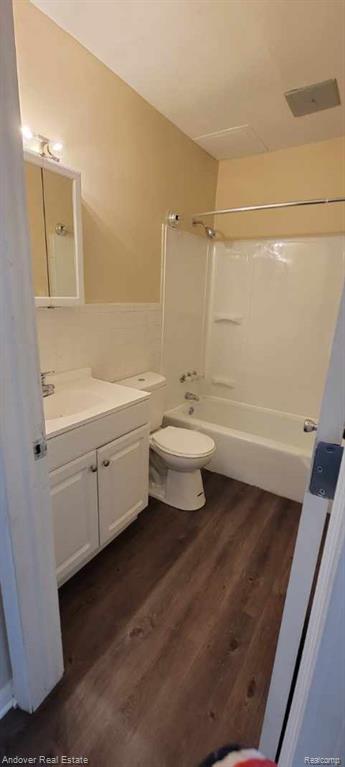 320 S Drake Road, Kalamazoo, MI 49009 — Photo 3