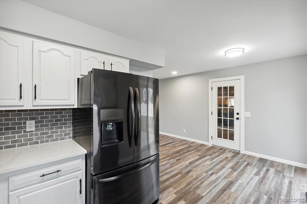 7107 FAIRGROVE Drive, Swartz Creek, MI 48473 — Photo 15