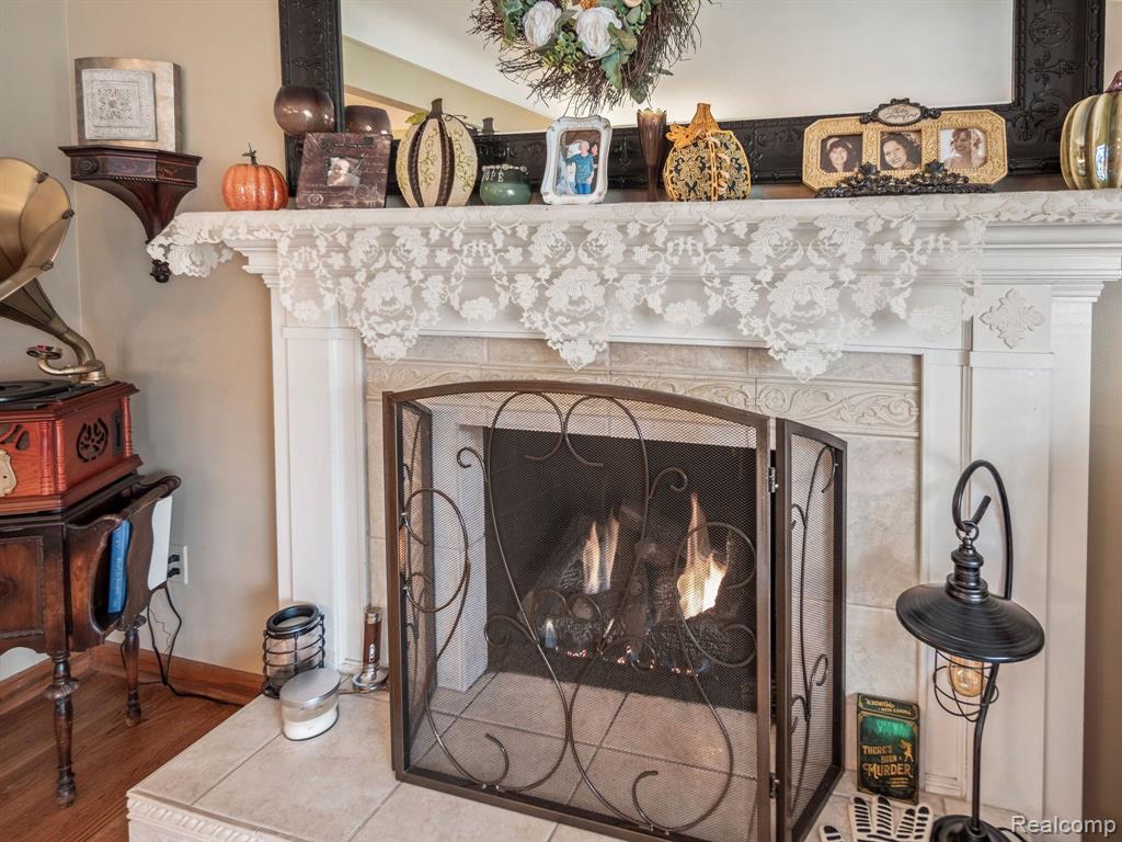 6713 ROSEDALE Boulevard, Allen Park, MI 48101 — Photo 11
