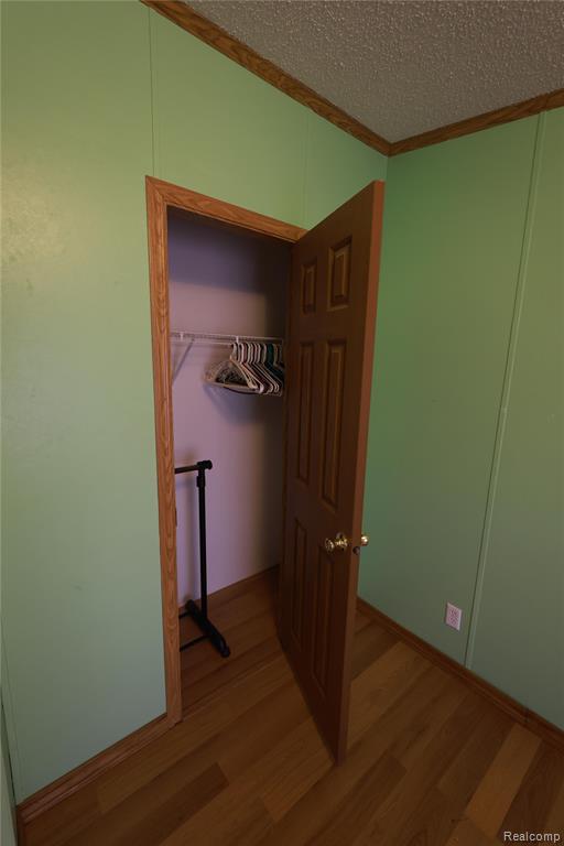 7208 Mapleview Circle E, Brown, MI 48416 — Photo 32