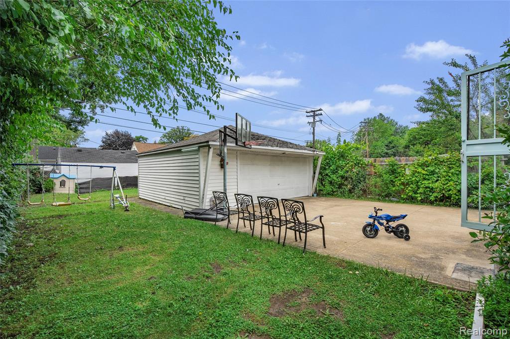 4516 Fleming Street, Dearborn Heights, MI 48125 — Photo 15