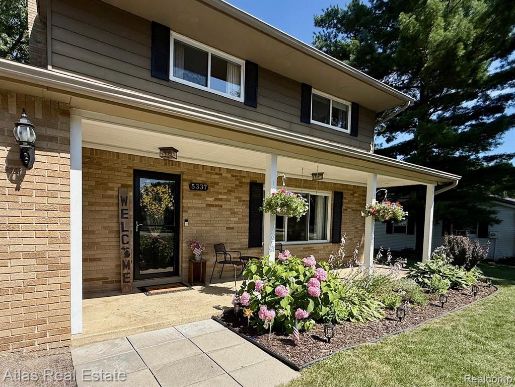 5337 Wakefield Road, Grand Blanc, MI 48439 — Photo 4