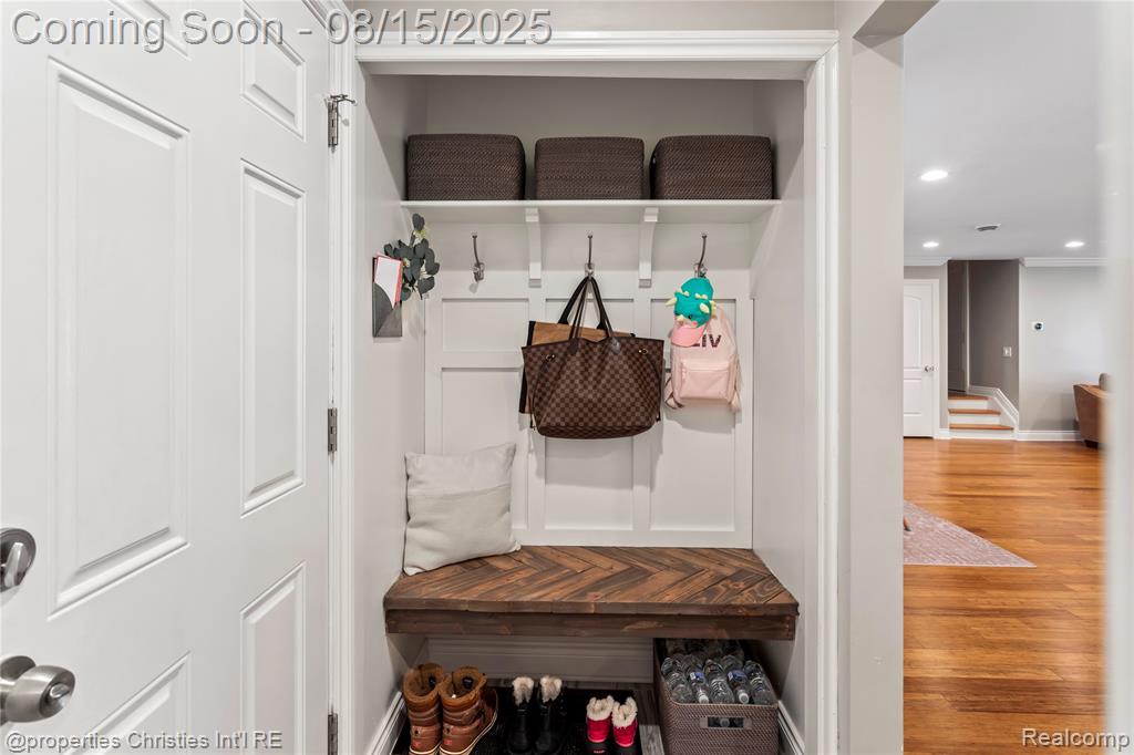 5570 Tadworth Place, West Bloomfield, MI — Photo 19