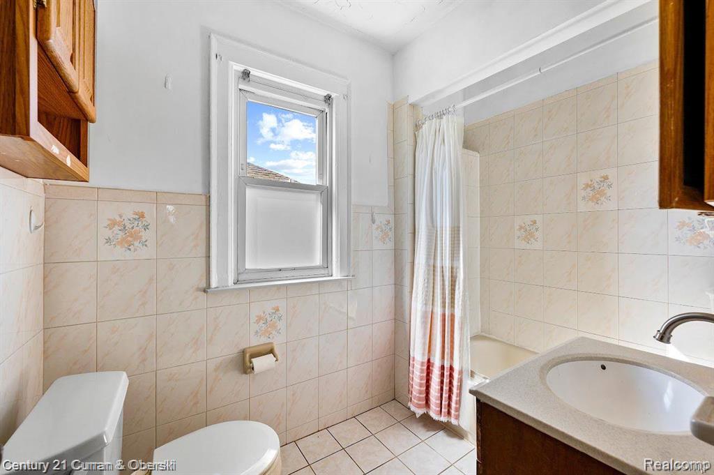 4255 LAPHAM Street, Dearborn, MI 48126 — Photo 23
