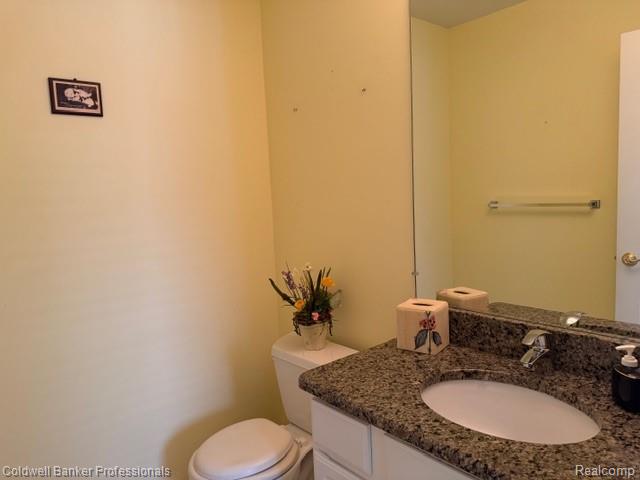 8261 Prestwick Lane, Washington, MI 48095 — Photo 23