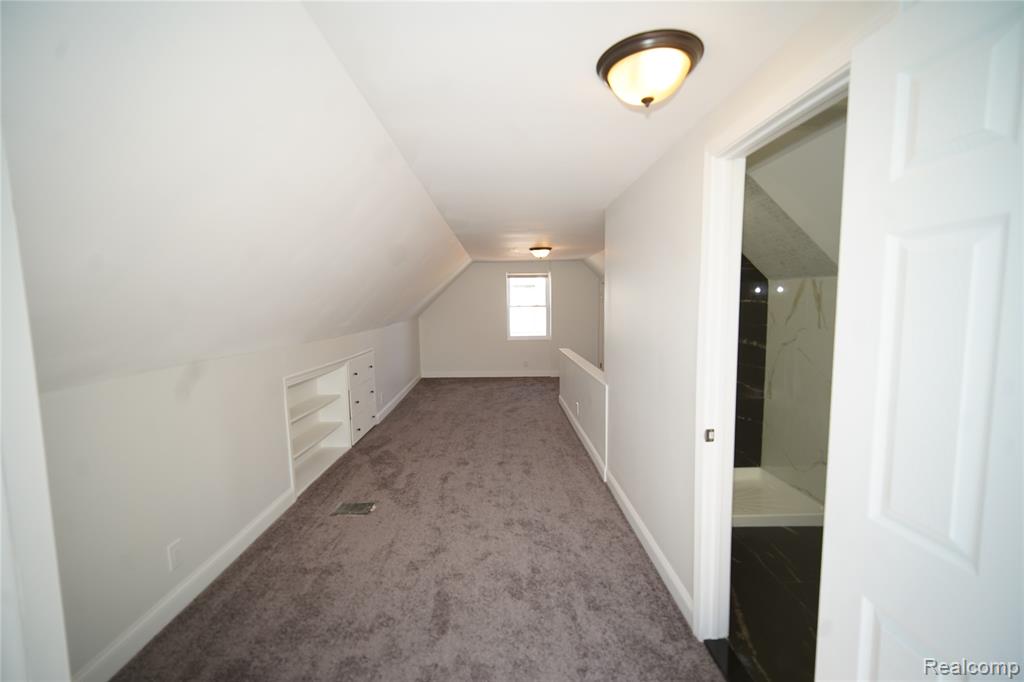 16047 W Chicago Street, Detroit, MI 48228 — Photo 17