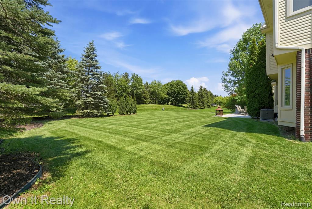 48280 Gladstone Road, Canton, MI 48188 — Photo 54