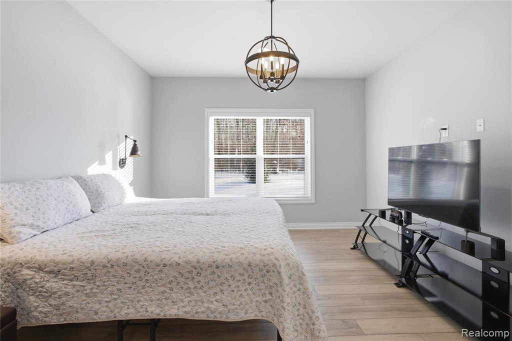 12425 Wolfberry Court, Fenton, MI 48430 — Photo 32