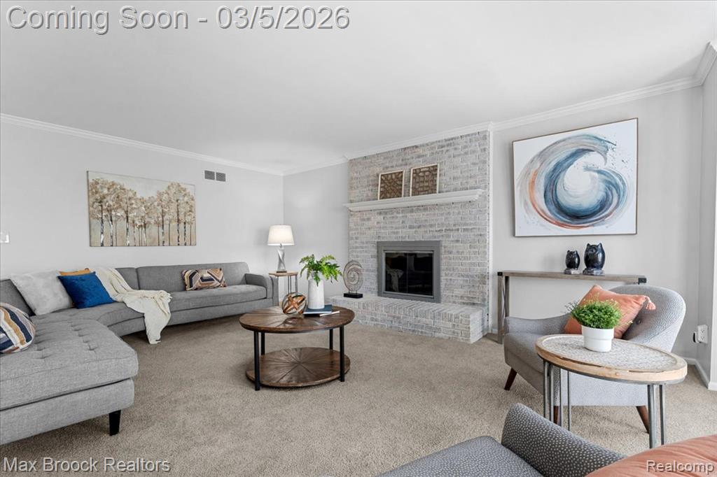 20237 Southampton Drive, Livonia, MI, 48152