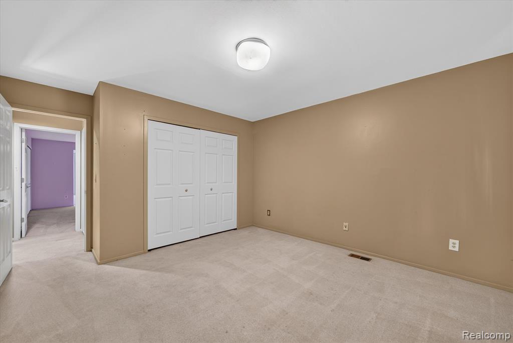 6153 Pickwood Drive, West Bloomfield, MI — Photo 19
