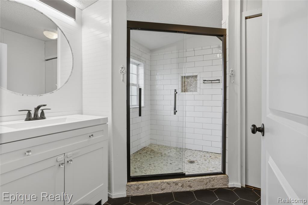 219 Clark Street, Yale, MI 48097 — Photo 11
