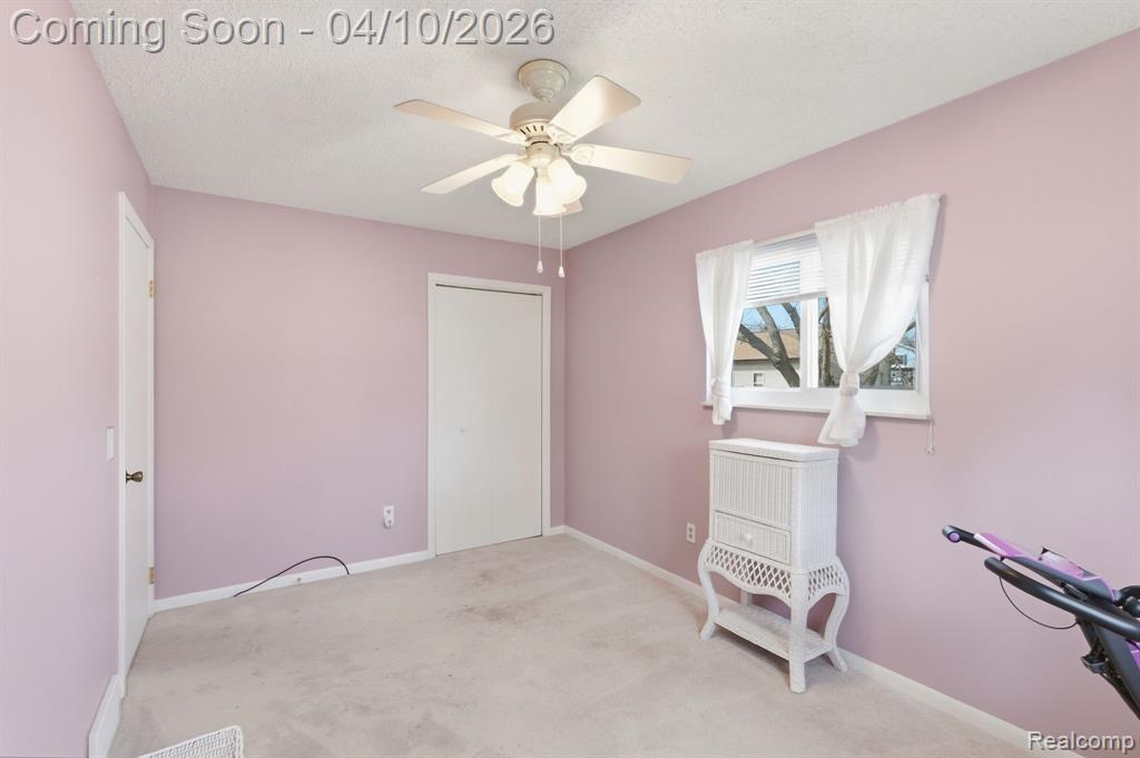 7039 Lapham, Waterford, MI 48329 — Photo 13