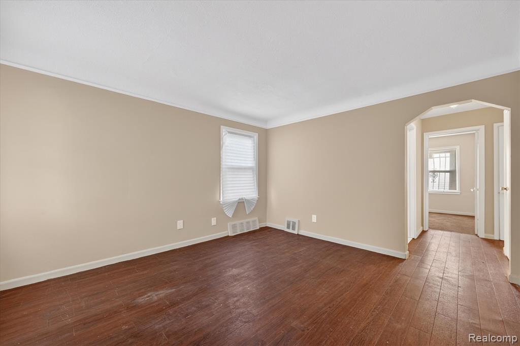 9178 Sussex Street, Detroit, MI 48228 — Photo 8