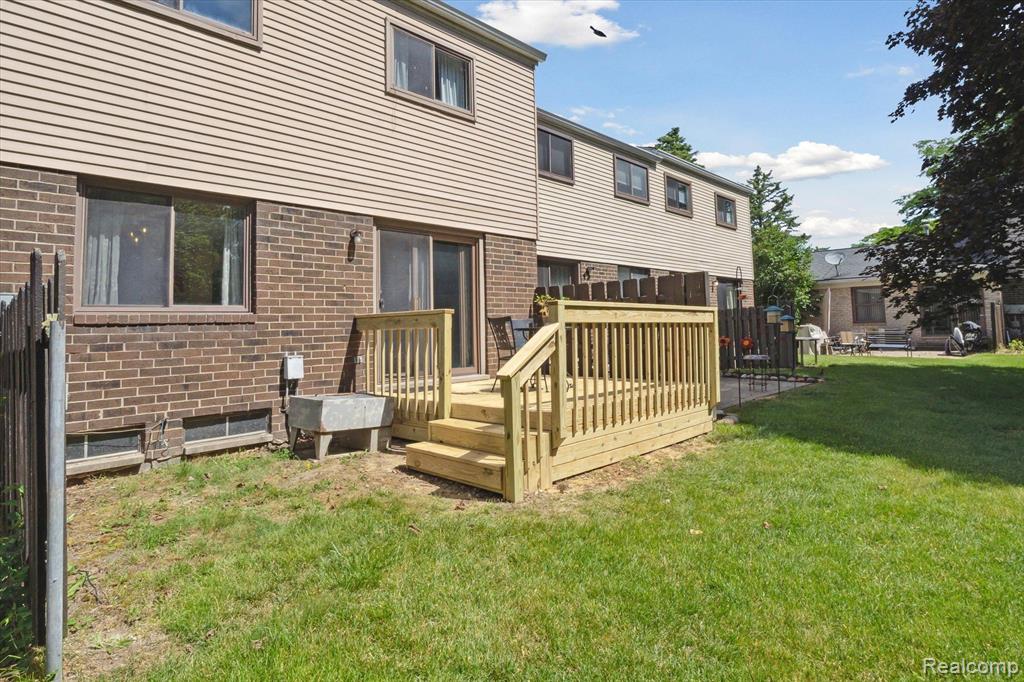 8312 LAKEVIEW Drive, Ypsilanti, MI 48198 — Photo 21