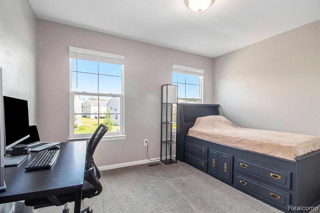 6372 HAWTHORNE Avenue, Ypsilanti, MI 48197 — Photo 17