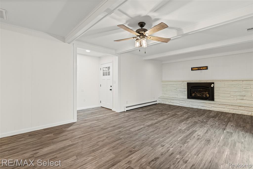 2461 N Long Lake Road, Fenton, MI 48430 — Photo 15