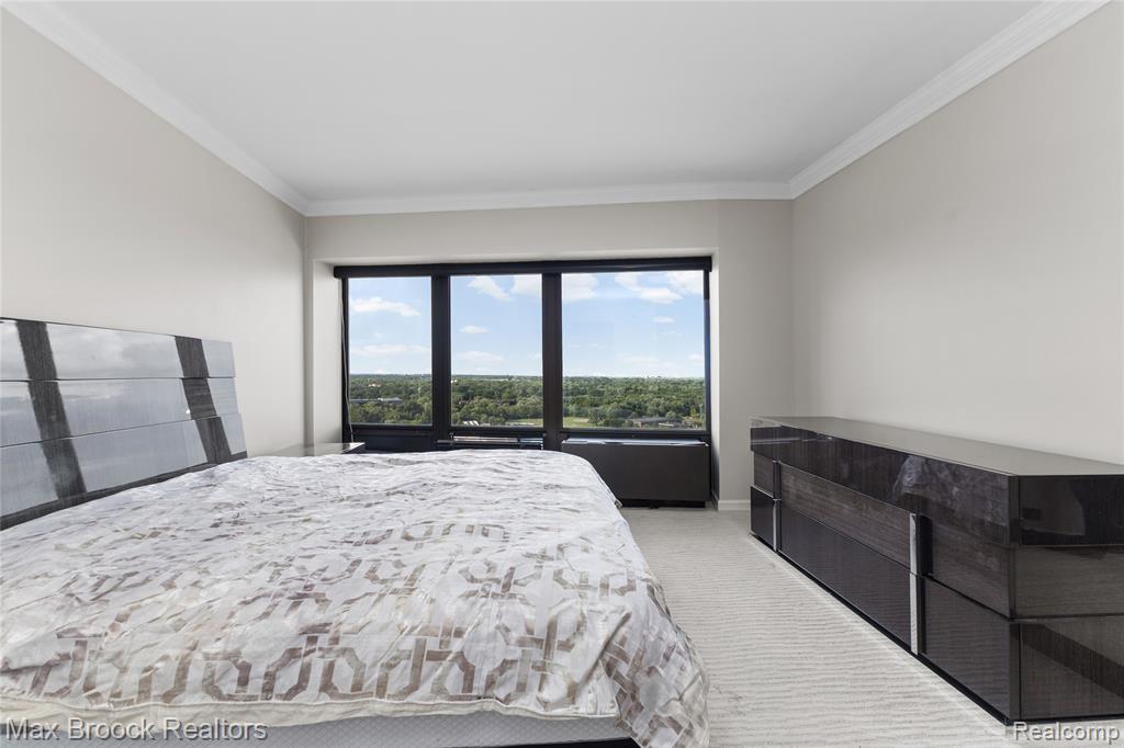 5000 Town Center, 2605, Southfield, MI 48075 — Photo 26