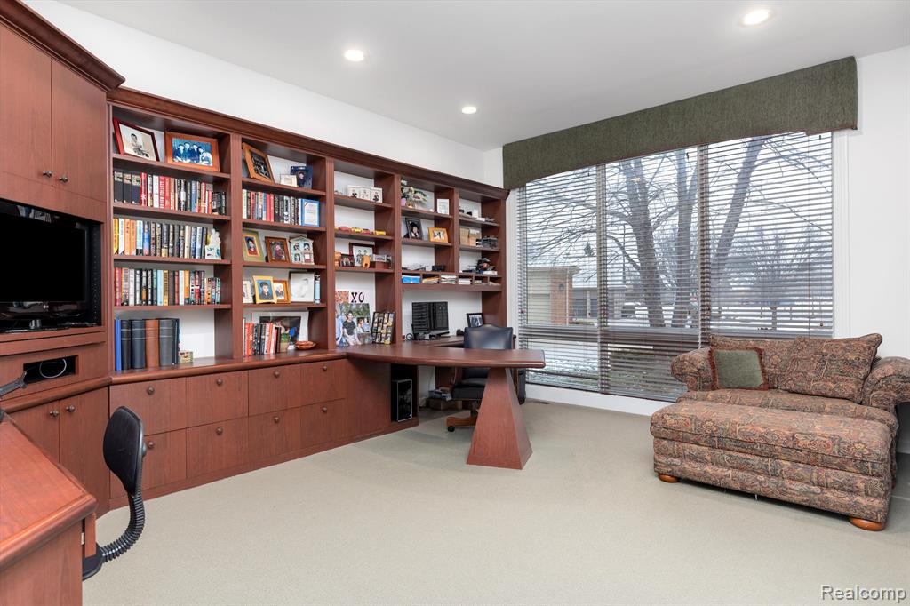 6681 Box Wood Court, West Bloomfield, MI — Photo 12