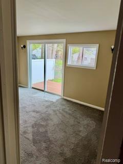 20221 Washtenaw, Harper Woods, MI 48225 — Photo 14