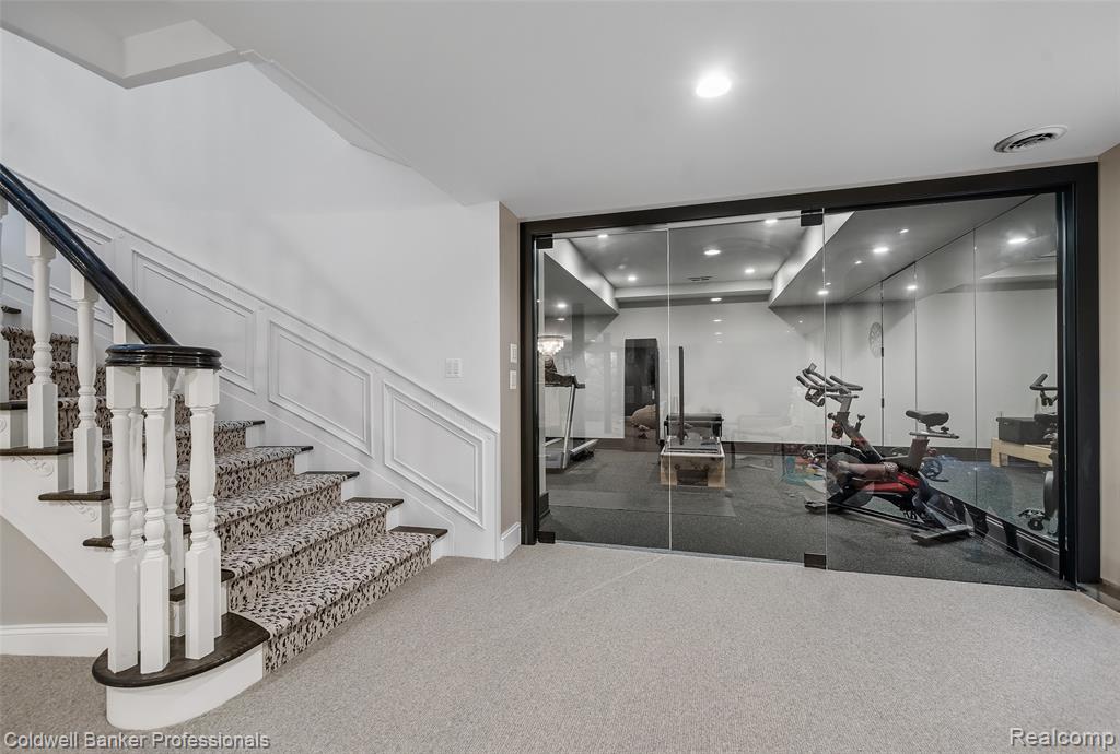 477 Dunston Road, Bloomfield Hills, MI 48304 — Photo 53